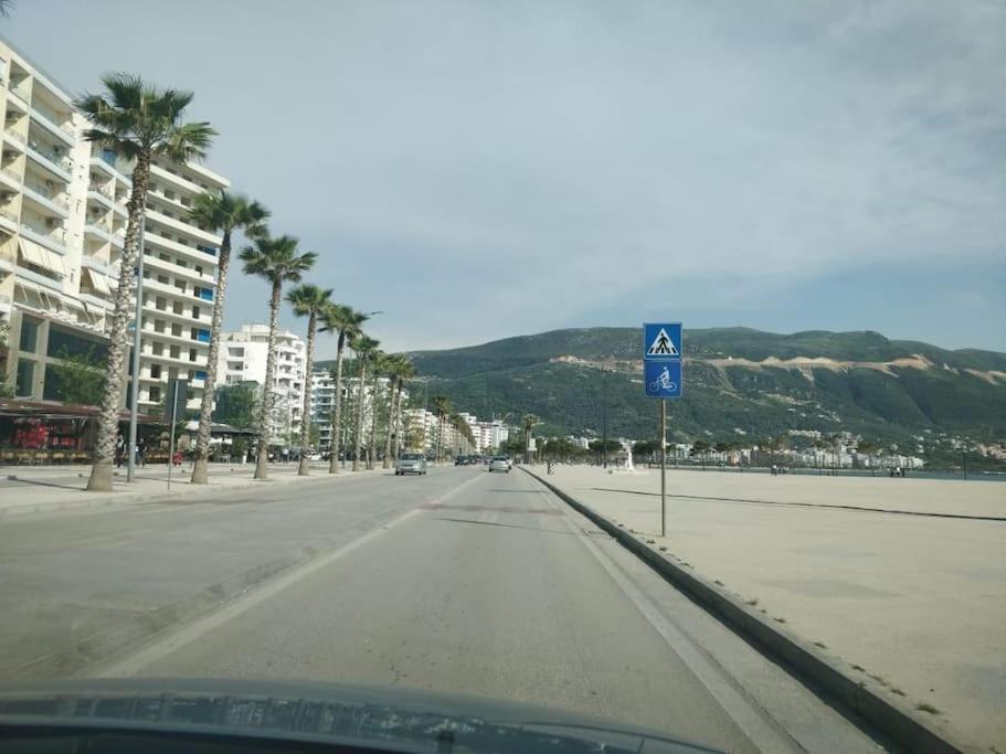 Viki's Apartament *